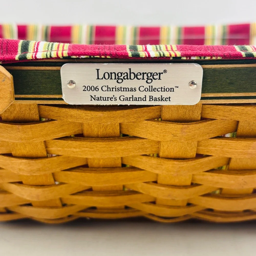 Longaberger Natures Garland Basket 2006 Christmas Collection Liner Protector USA